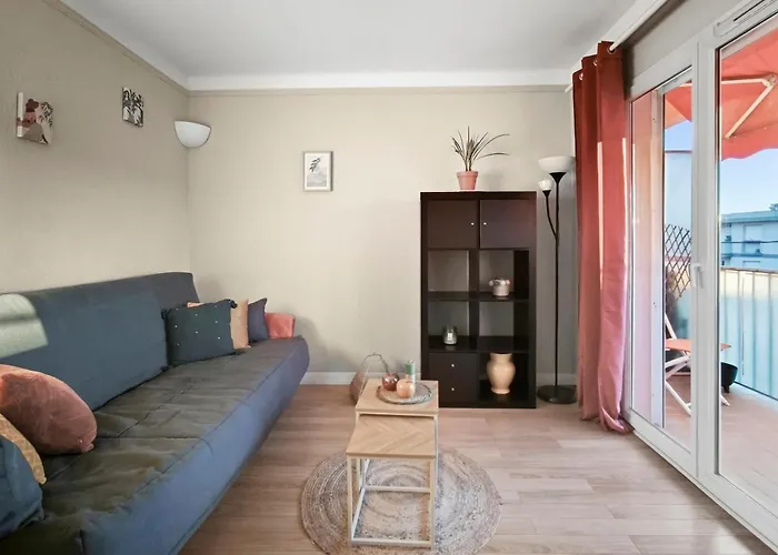 Apartment Lumineux Avec Balcon Saint-raphael