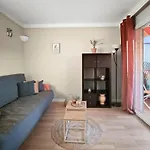 Appartement Lumineux Avec Balcon Saint-raphaël