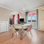 Appartement Lumineux Avec Balcon Saint-raphaël