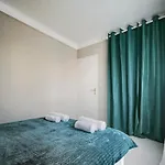 Lumineux Avec Balcon Saint-raphaël Appartement *