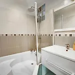 Appartement Lumineux Avec Balcon Saint-raphaël *